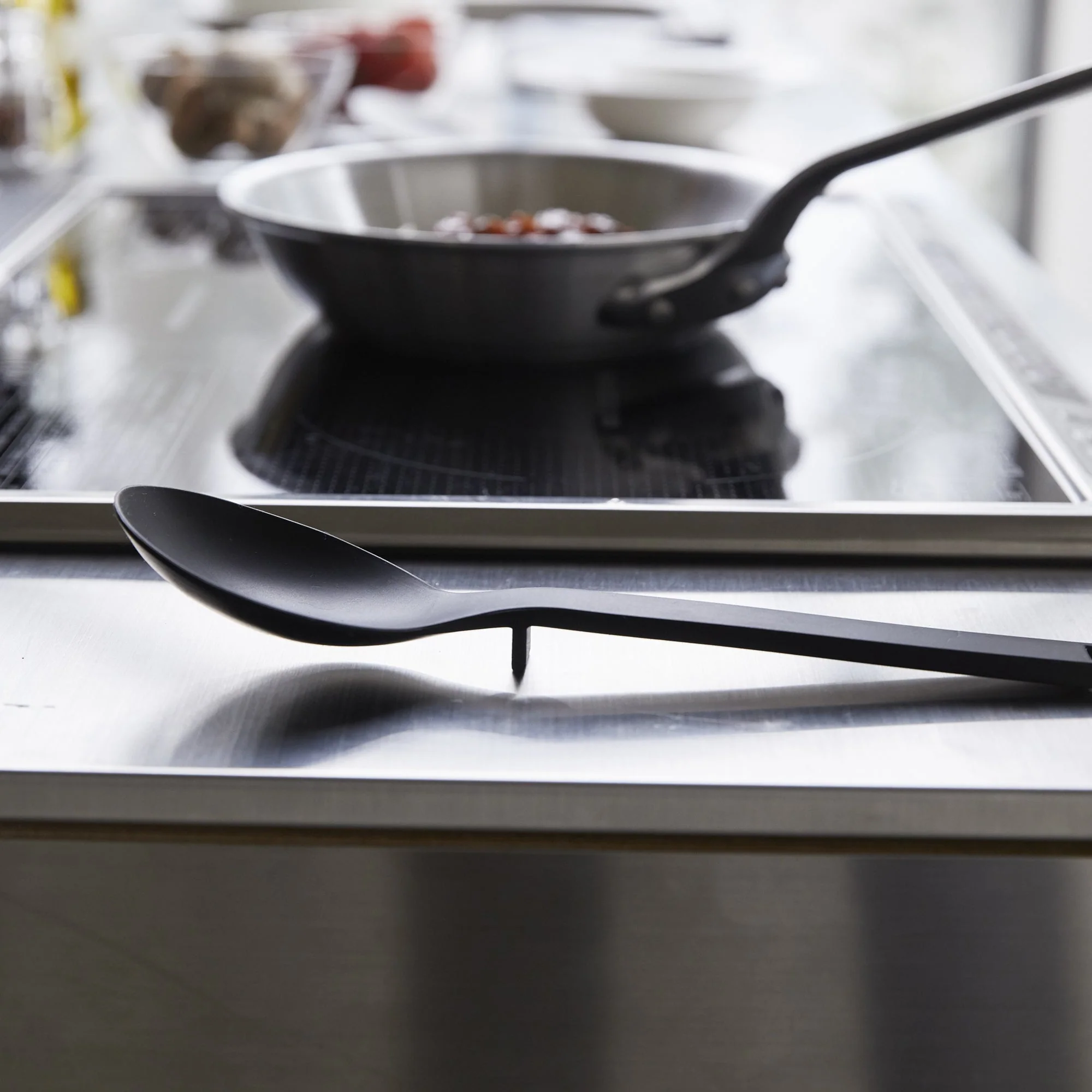 Floating Cooking Spoon - Silicone - Image 5